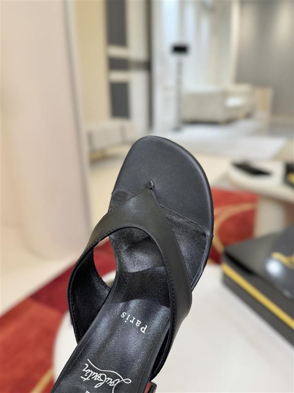 20251127174410661 290